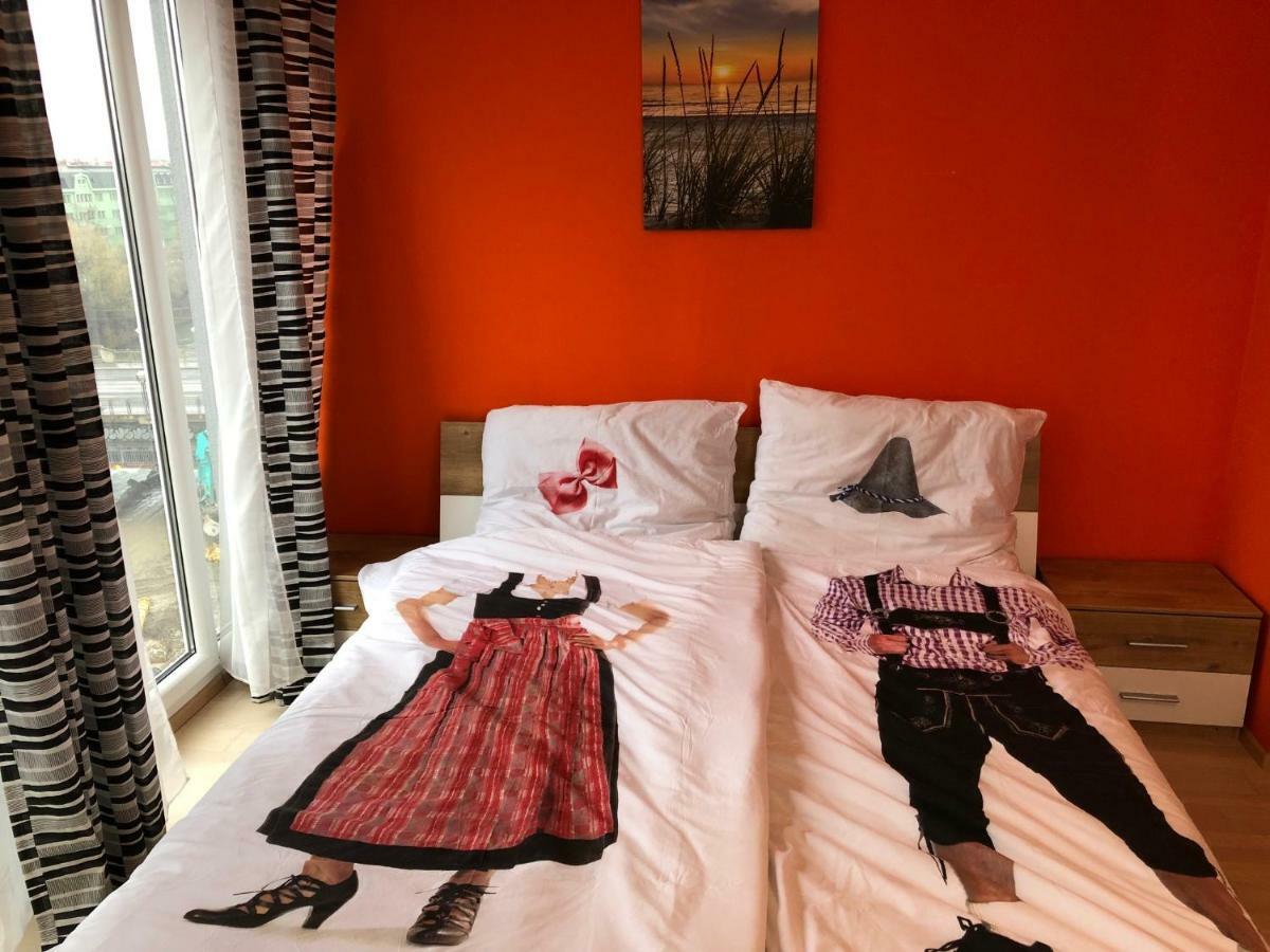 Kmheim, Cozy 103M2 Apartment, With 3 Bedroom And Covered Free Parking Place, Close To City Center 그라츠 외부 사진
