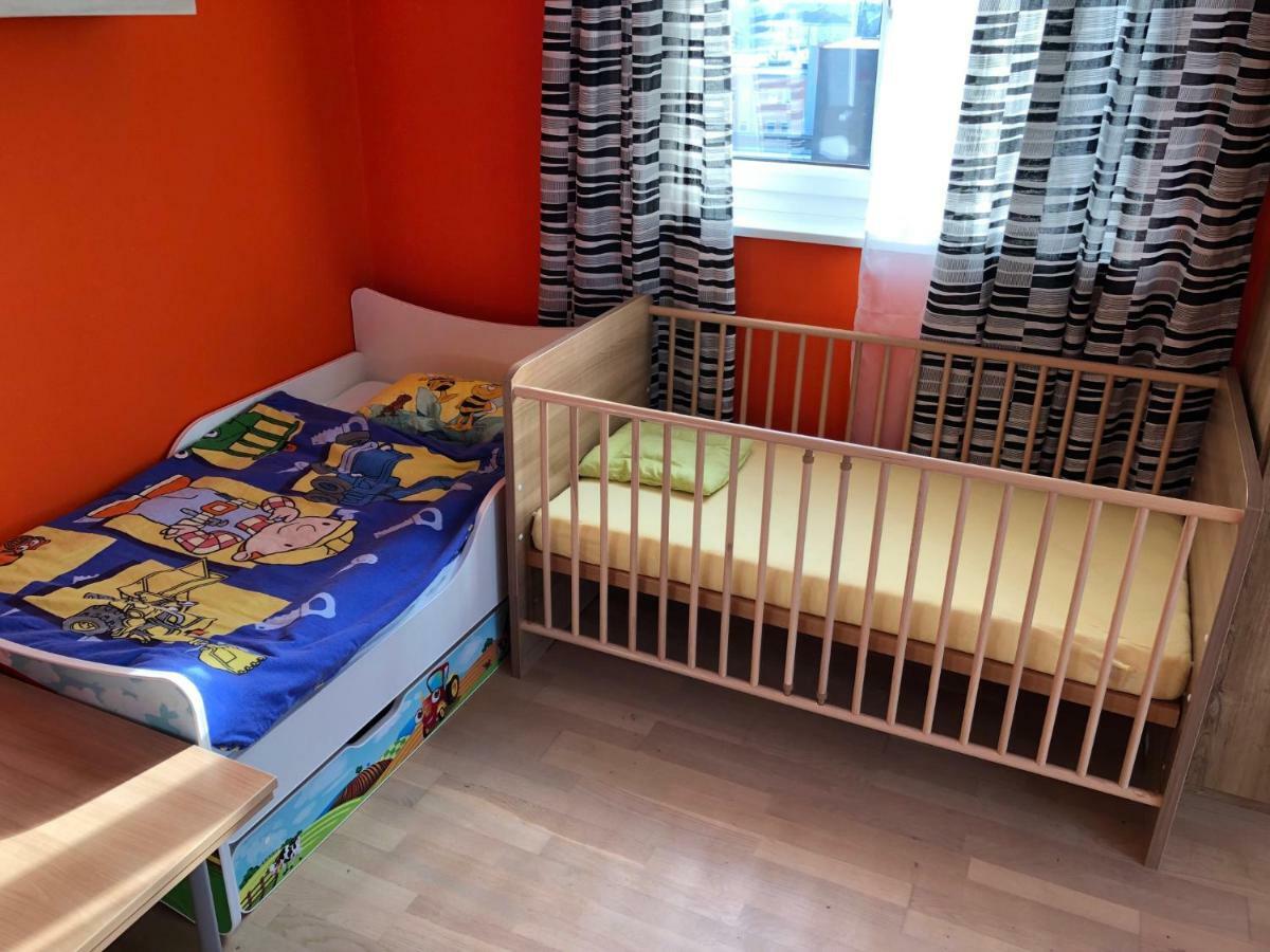 Kmheim, Cozy 103M2 Apartment, With 3 Bedroom And Covered Free Parking Place, Close To City Center 그라츠 외부 사진